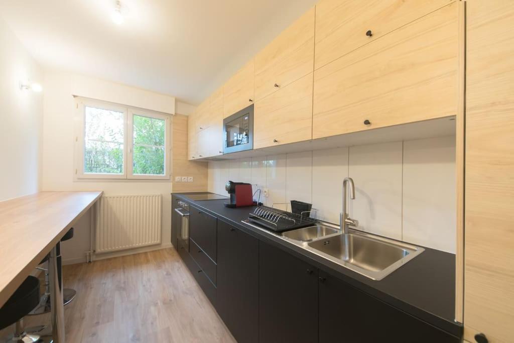 Suite Moderne Familiale 8 Pers - Disney 10M - 2 Sdb Bussy-Saint-Georges Eksteriør billede