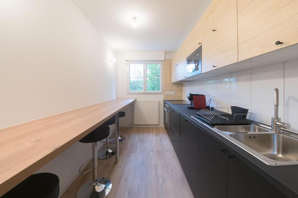 Suite Moderne Familiale 8 Pers - Disney 10M - 2 Sdb Bussy-Saint-Georges Eksteriør billede
